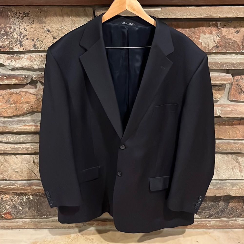 Acquaviva Black Wool Two-Button Suit Jacket